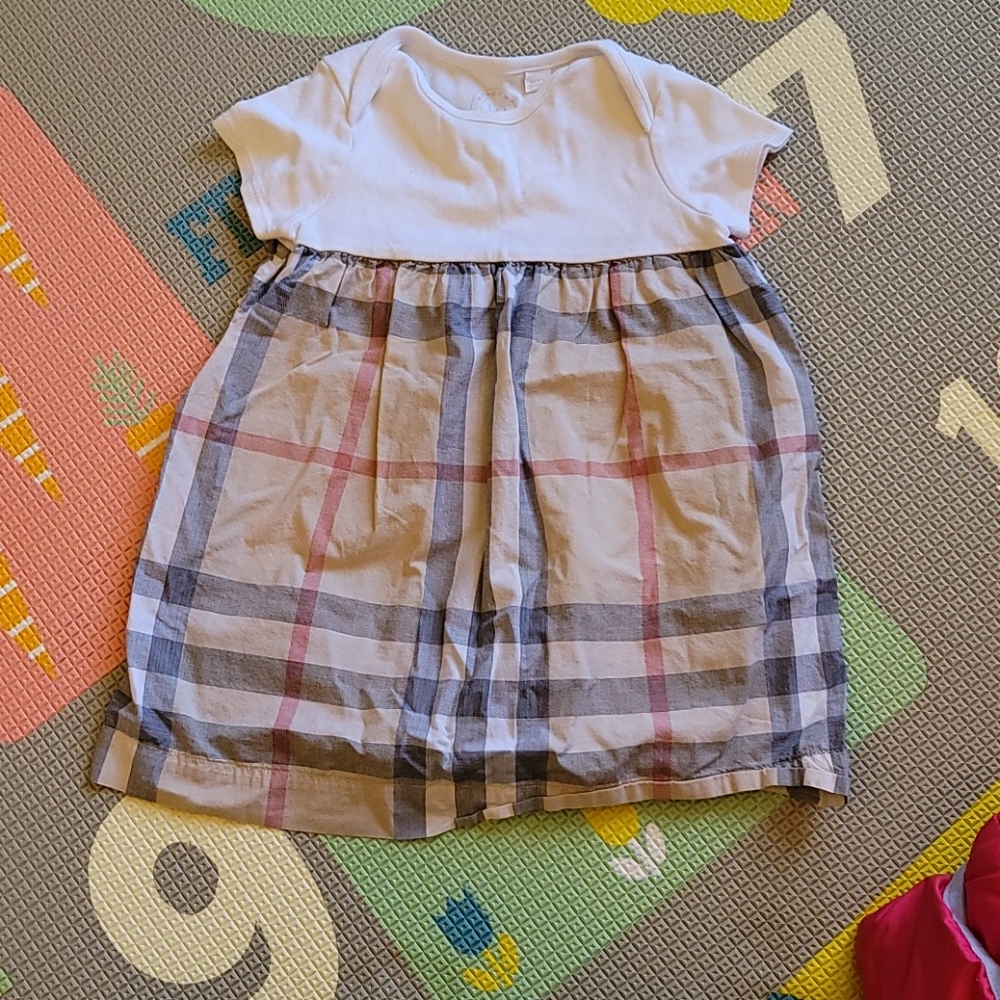 Burberry dress 18m
